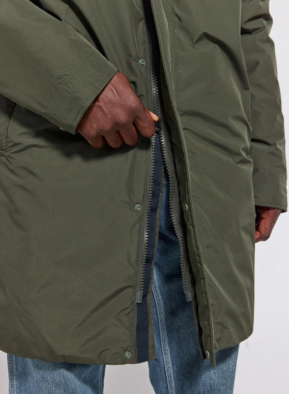 Long waterproof quilted parka for men Pyrenex Puigmal dark khaki