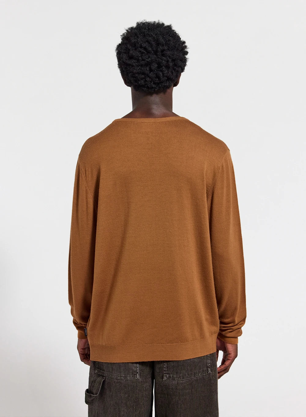 Men's fine crew-neck merino wool jumper Omhet brown