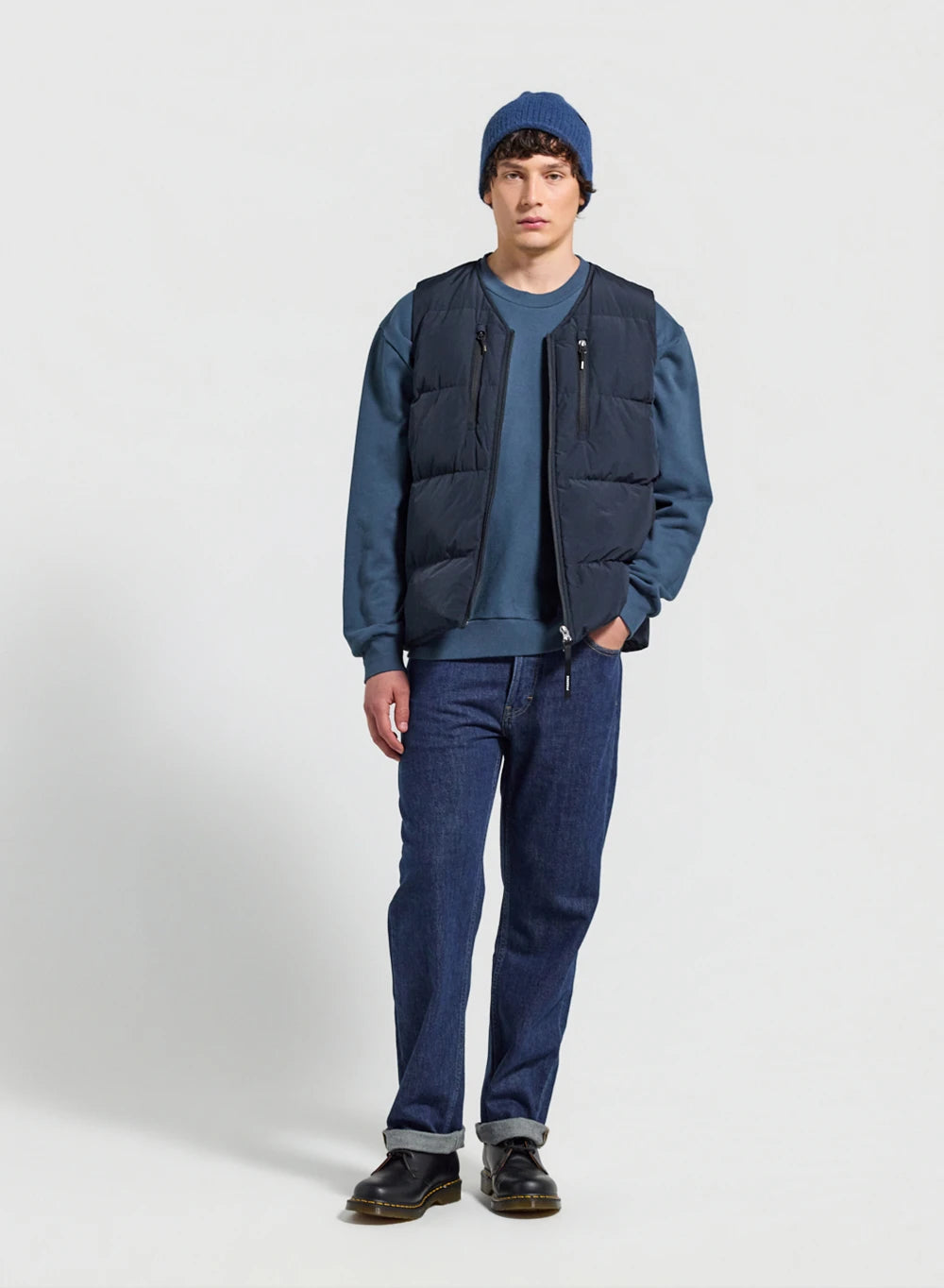 Lightweight sleeveless down jacket for men Pyrenex Solace dark blue