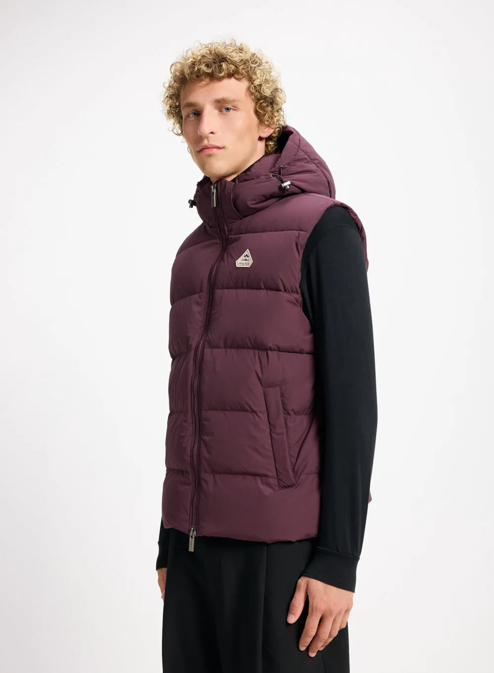 Pyrenex Spoutnic sleeveless down jacket with removable hood burgundy