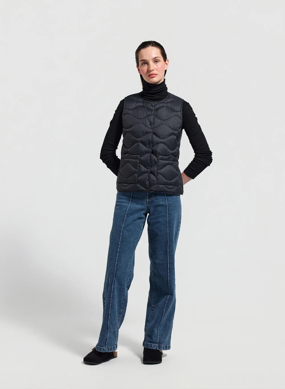 Pyrenex Orite Vest black ultra-lightweight sleeveless women's down jacket