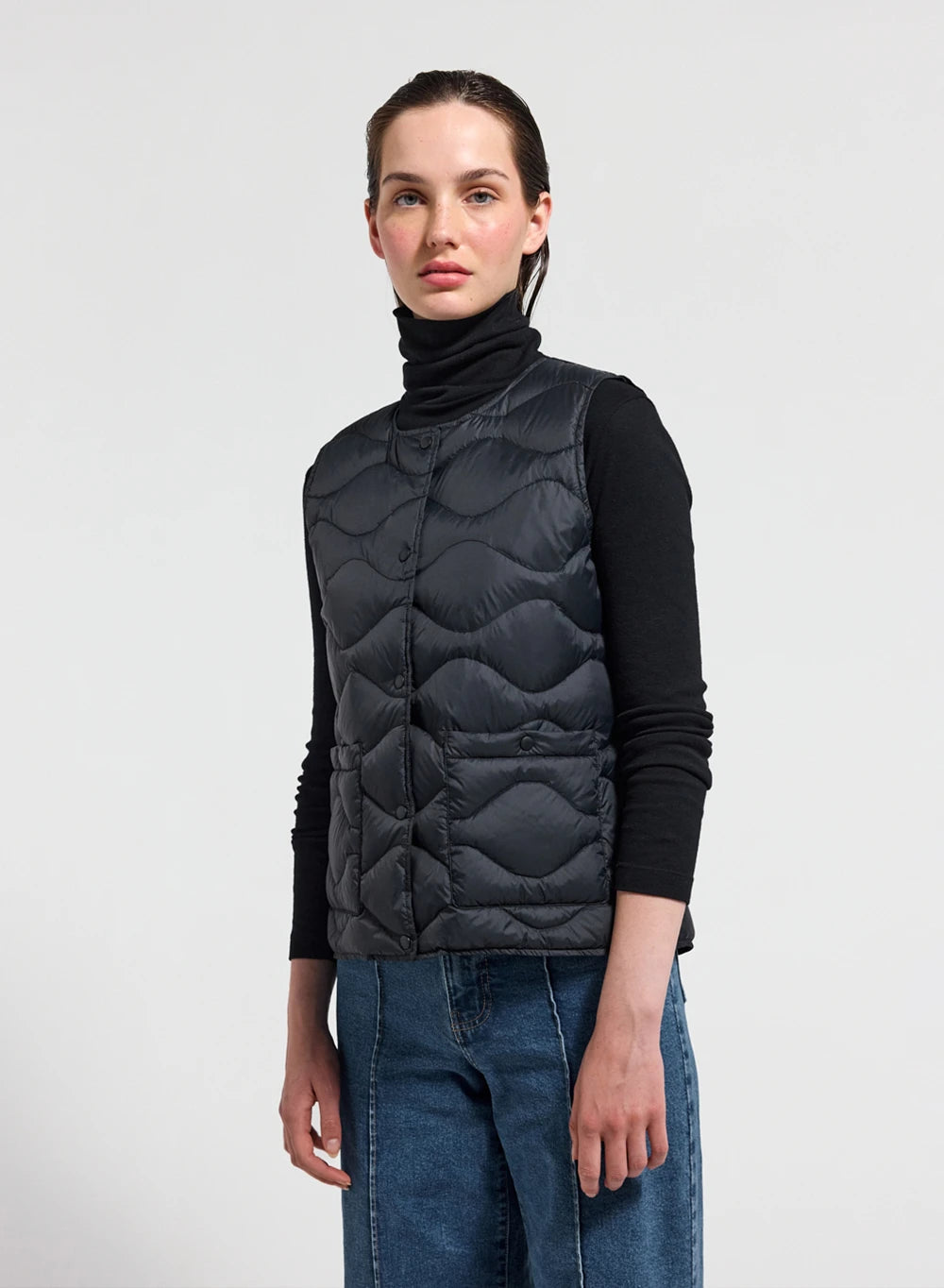 Pyrenex Orite Vest black ultra-lightweight sleeveless women's down jacket