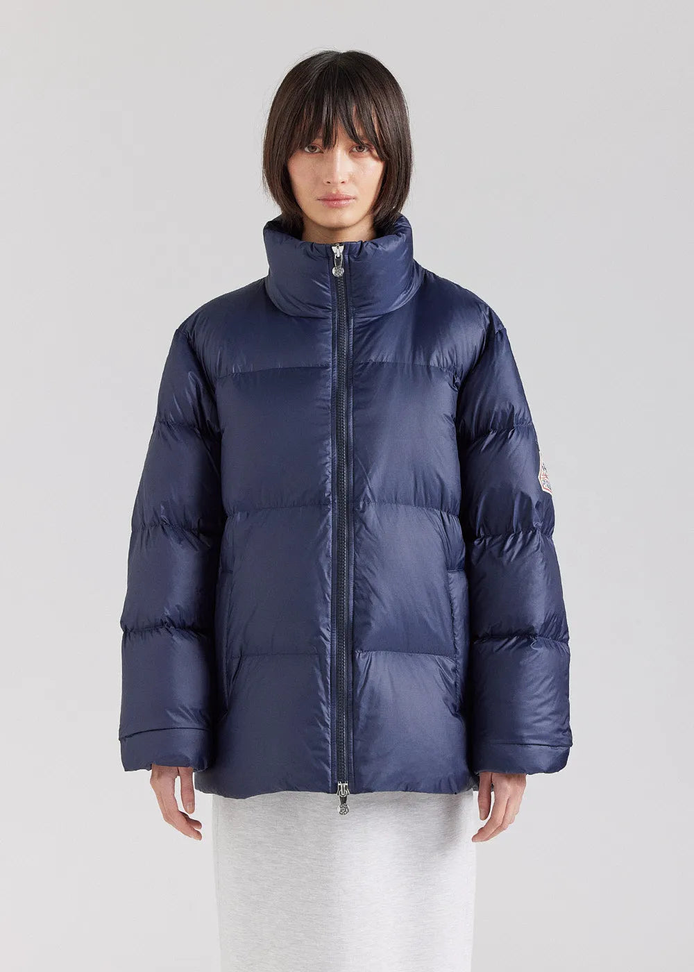 Unisex down jacket Pyrenex Shift in matte Amiral fabric