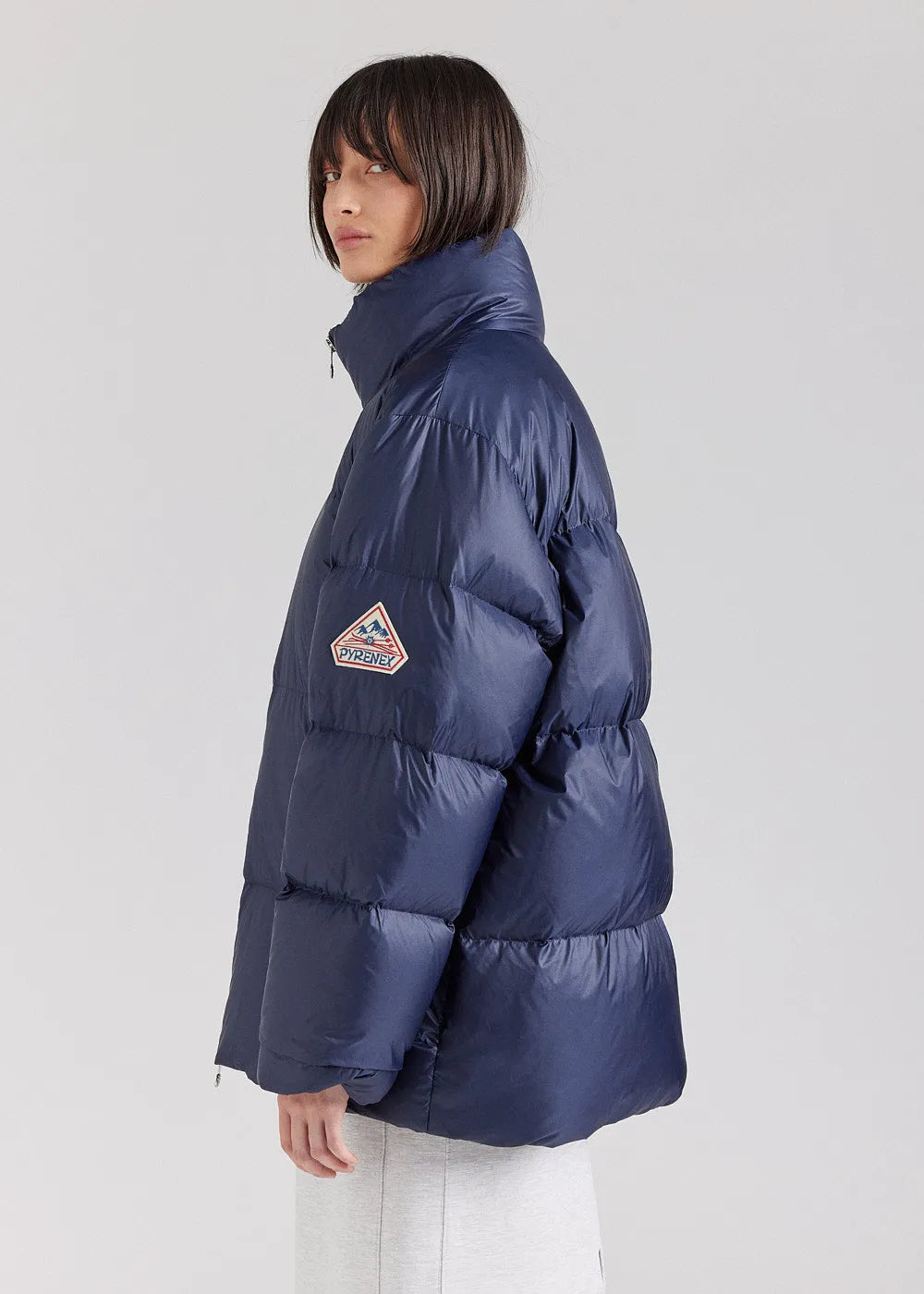 Unisex down jacket Pyrenex Shift in matte Amiral fabric