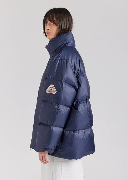 Unisex down jacket Pyrenex Shift in matte Amiral fabric