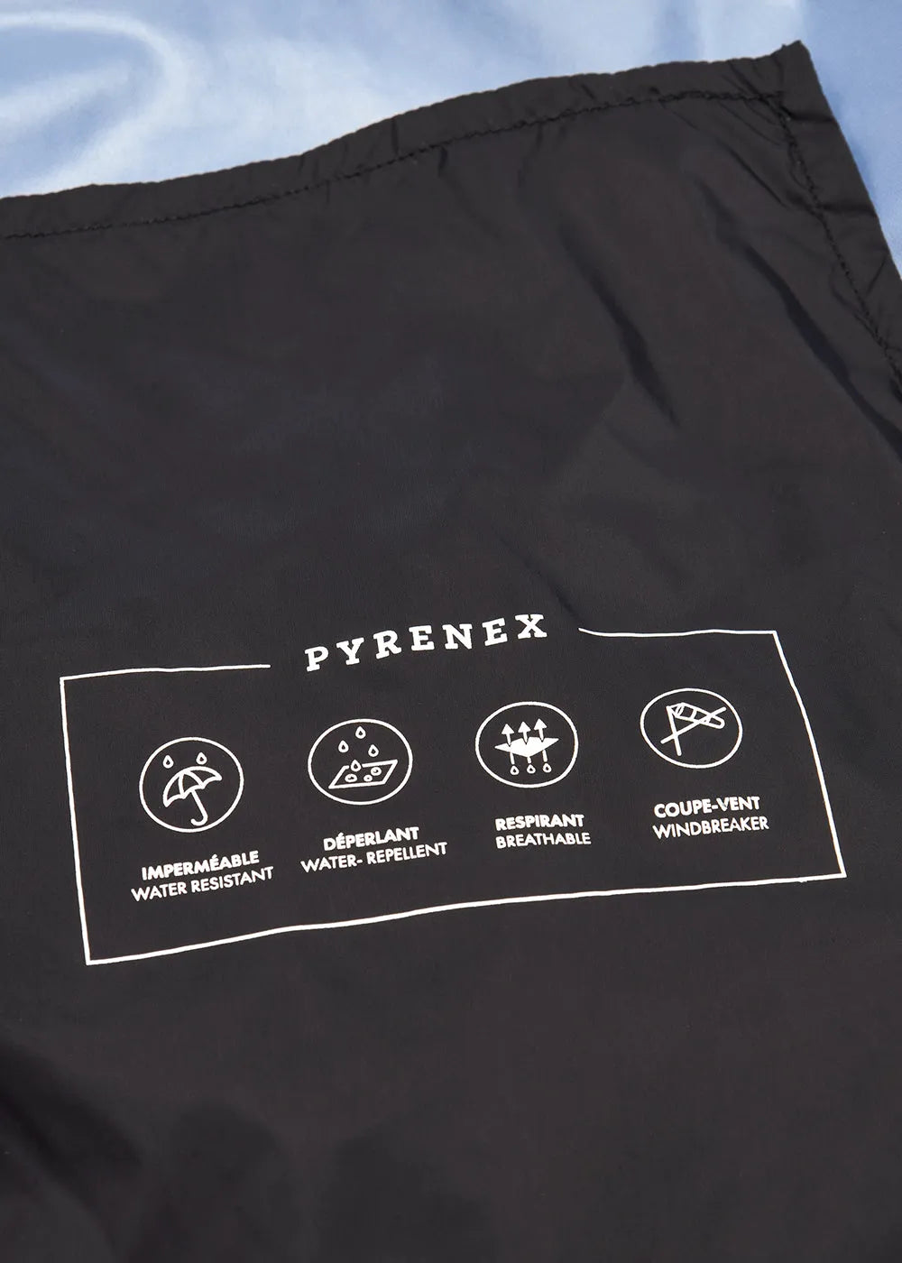 Pyrenex Ensure unisex waterproof windbreaker in blue
