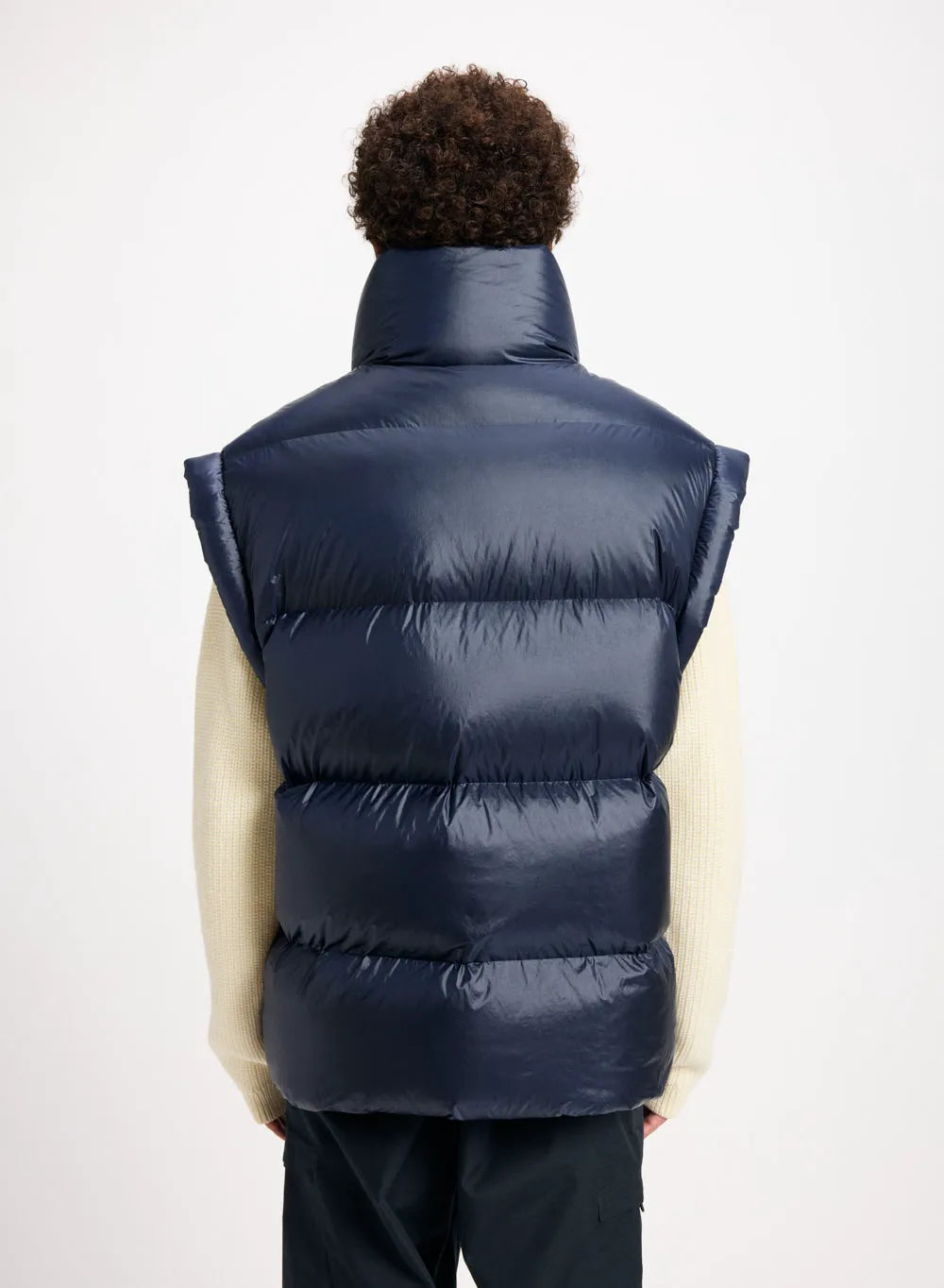 Pyrenex Arbatan navy blue sleeveless down jacket made in Saint-Sever