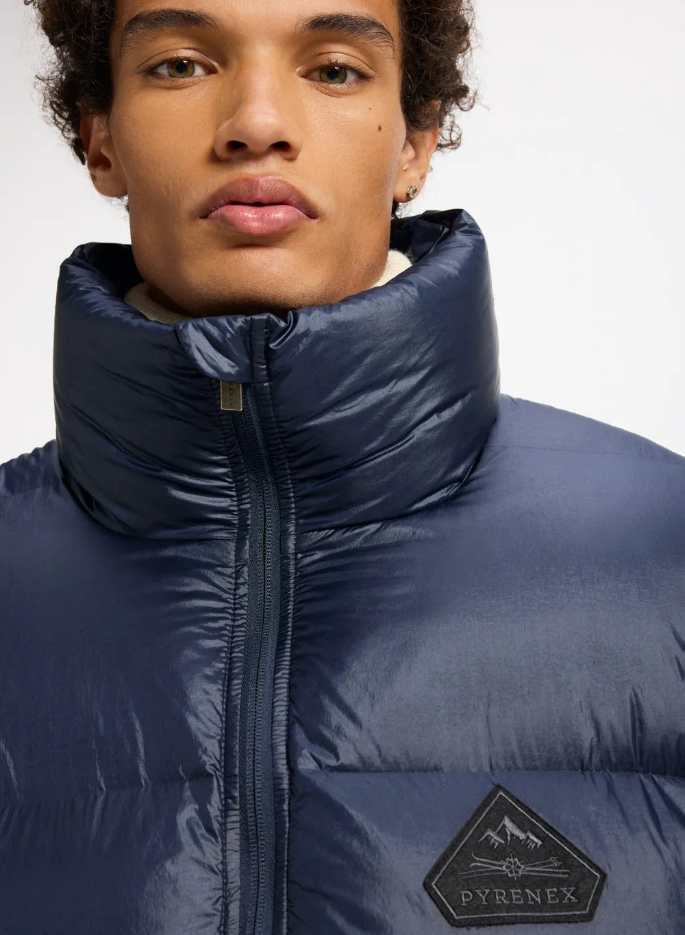 Pyrenex Arbatan navy blue sleeveless down jacket made in Saint-Sever