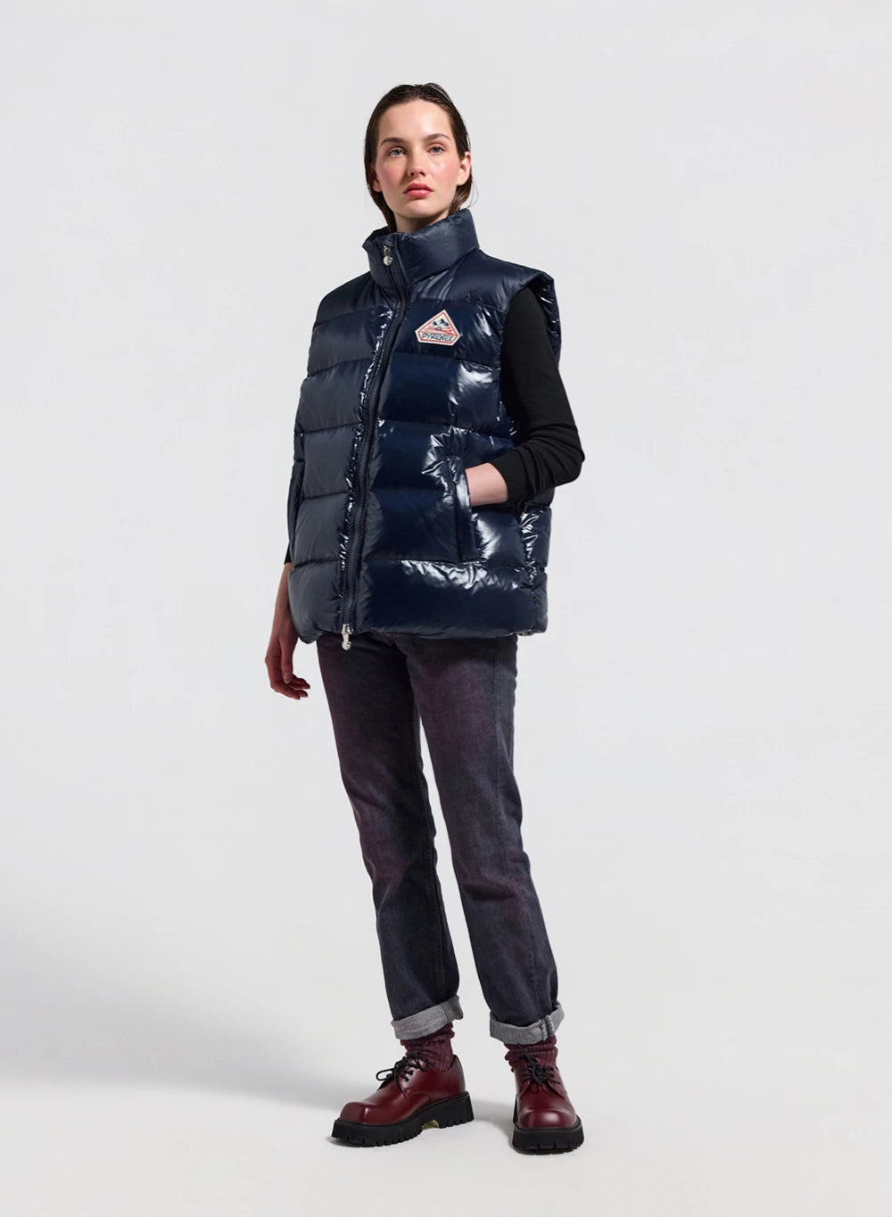 Pyrenex John unisex sleeveless down jacket navy blue