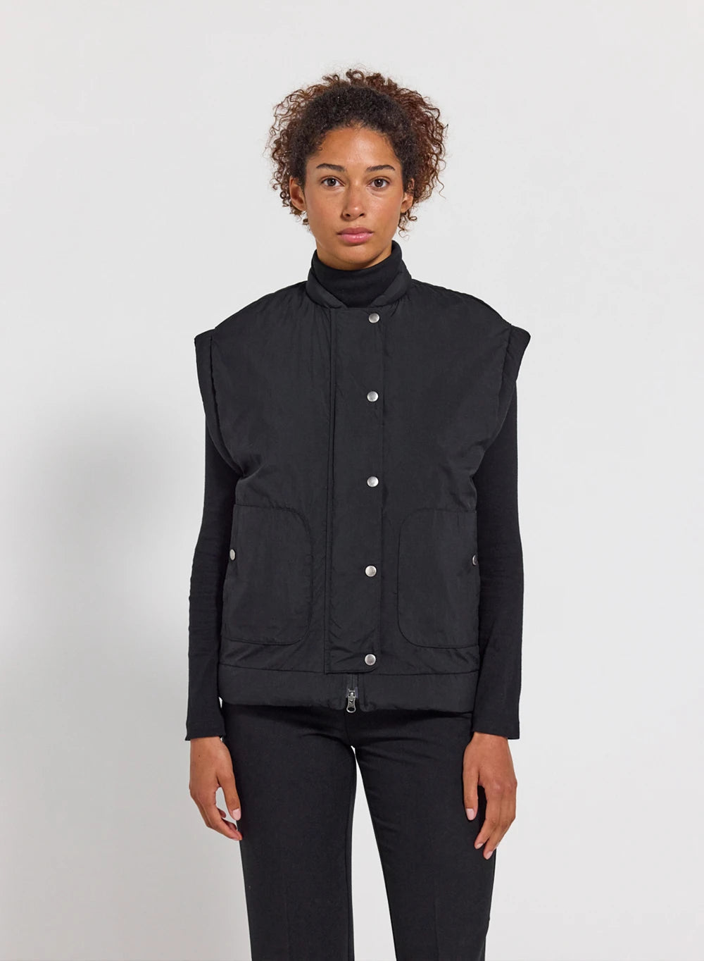 Lightweight sleeveless down jacket for women Pyrenex Ritzy black