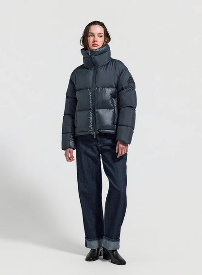 Pyrenex Cezy short women's down jacket made in Saint Sever in dark blue