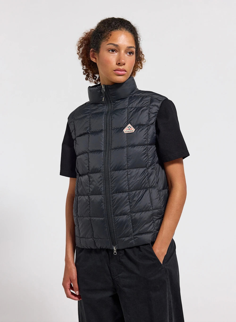 Pyrenex Sunray ultra-lightweight sleeveless women's down jacket in black