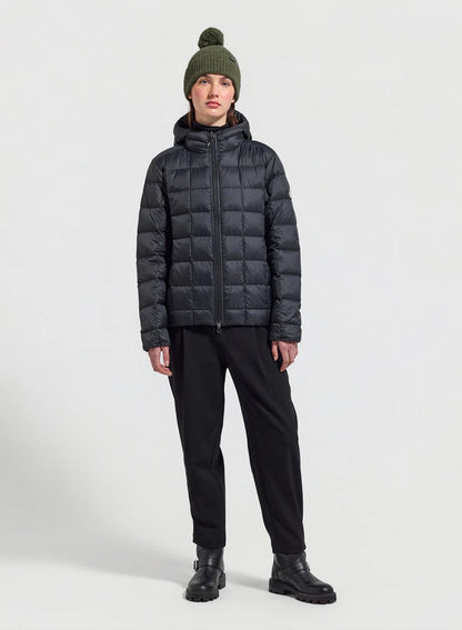Pyrenex Sunray ultra-lightweight hooded women's down jacket in black
