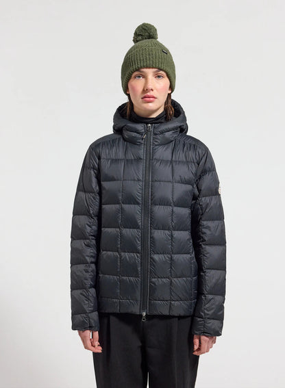 Pyrenex Sunray ultra-lightweight hooded women's down jacket in black