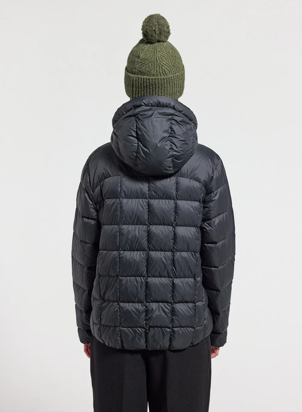 Pyrenex Sunray ultra-lightweight hooded women's down jacket in black