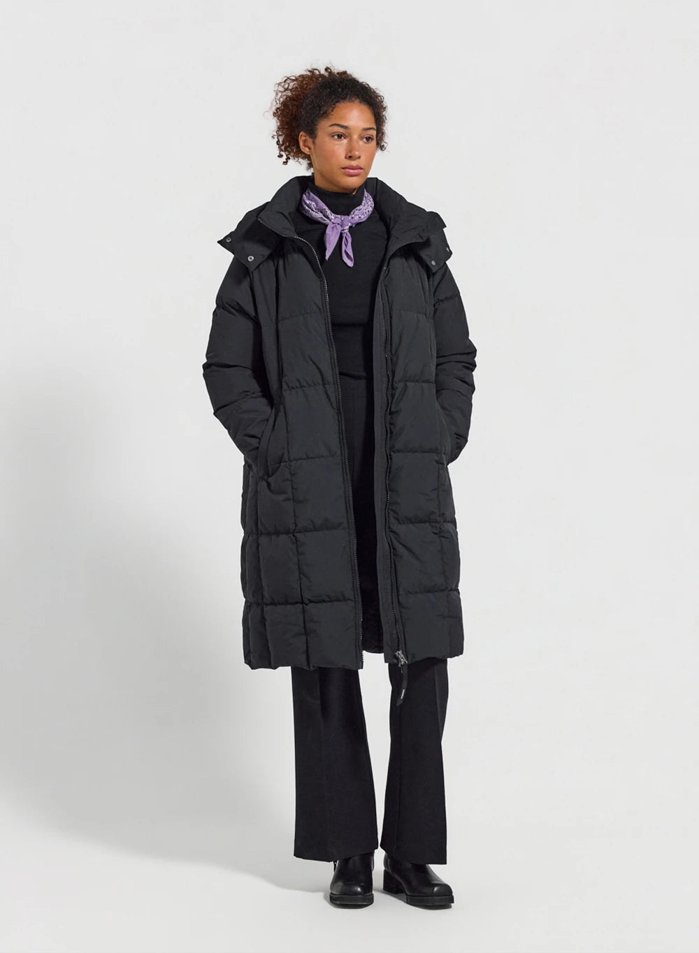 Long hooded winter women's down jacket Mystery black