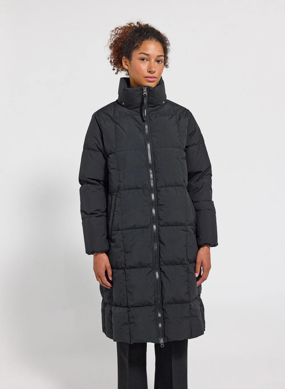 Long hooded winter women's down jacket Mystery black