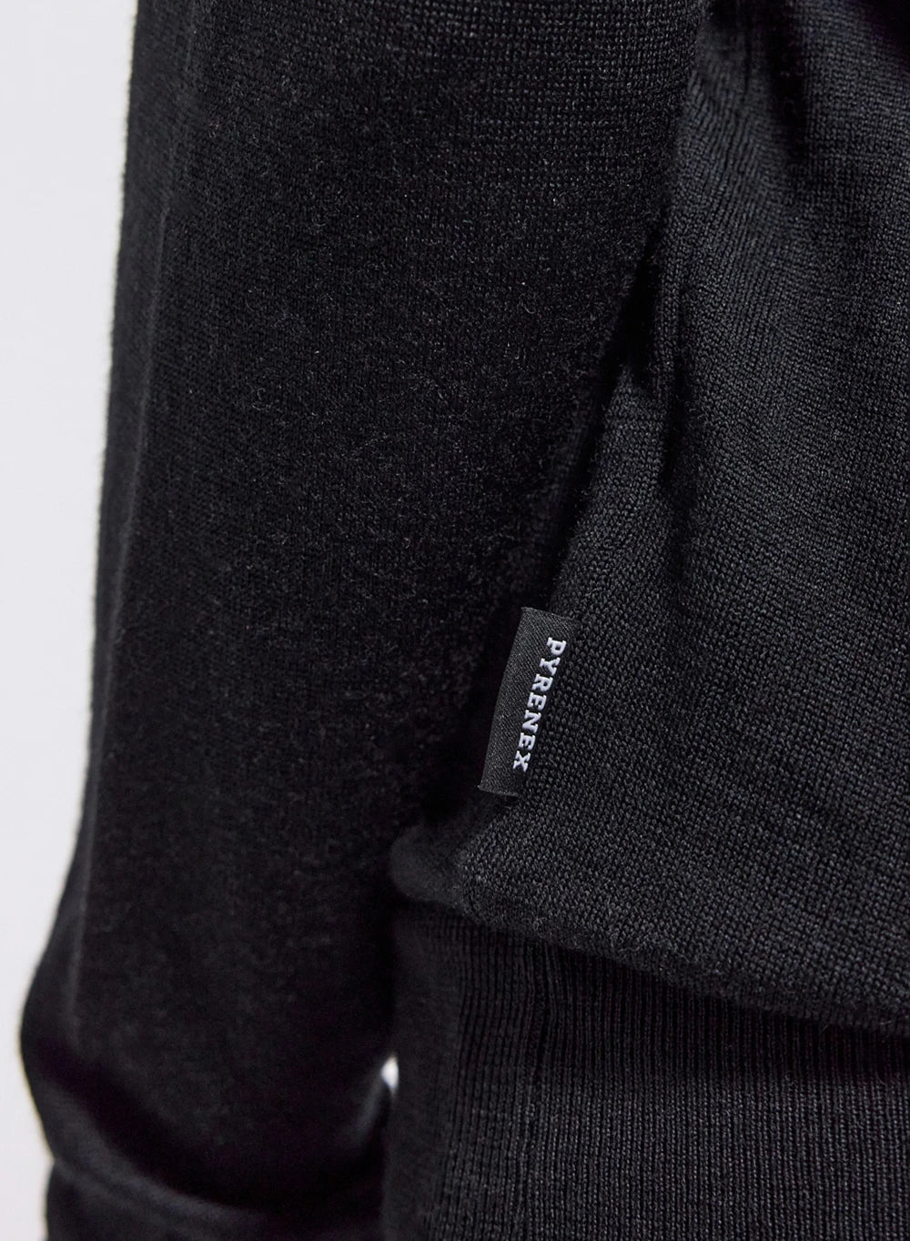 Fine crew-neck merino wool women's jumper Mysig black