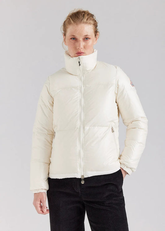 Short glossy down jacket for women Pyrenex Goldin Chalk