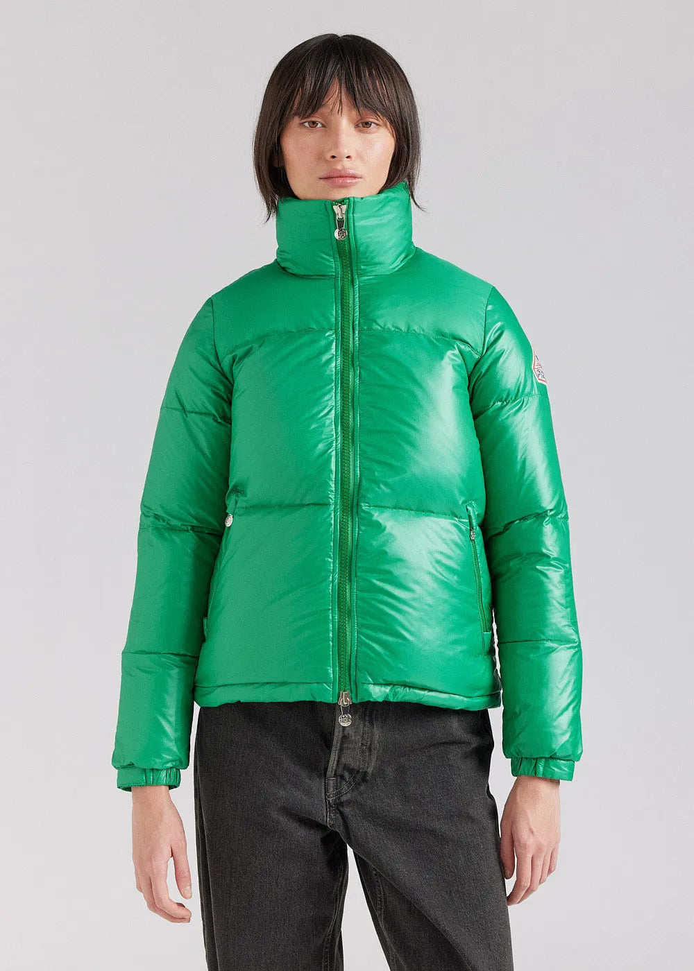 Short glossy down jacket for women Pyrenex Goldin Green