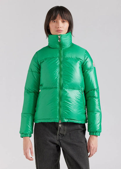 Short glossy down jacket for women Pyrenex Goldin Green