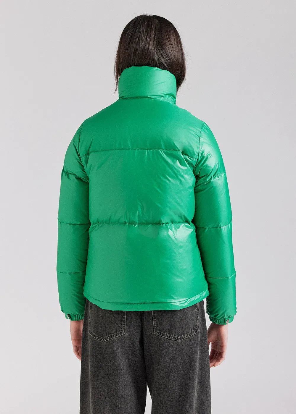 Short glossy down jacket for women Pyrenex Goldin Green