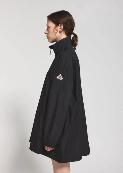 Pyrenex Magnesia women's waterproof jacket in black