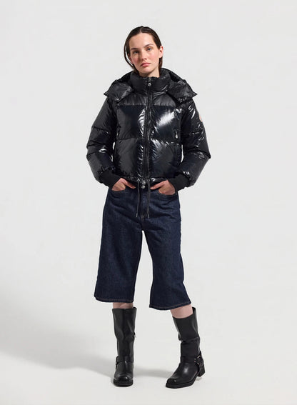 Short hooded down jacket for women Pyrenex Altic black