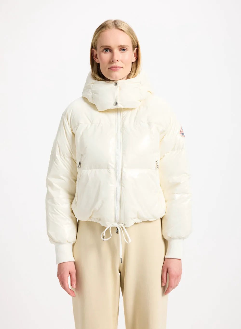 Short hooded down jacket for women Pyrenex Altic white