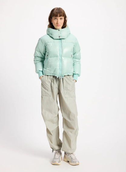 Pyrenex Altic short hooded women's down jacket water green