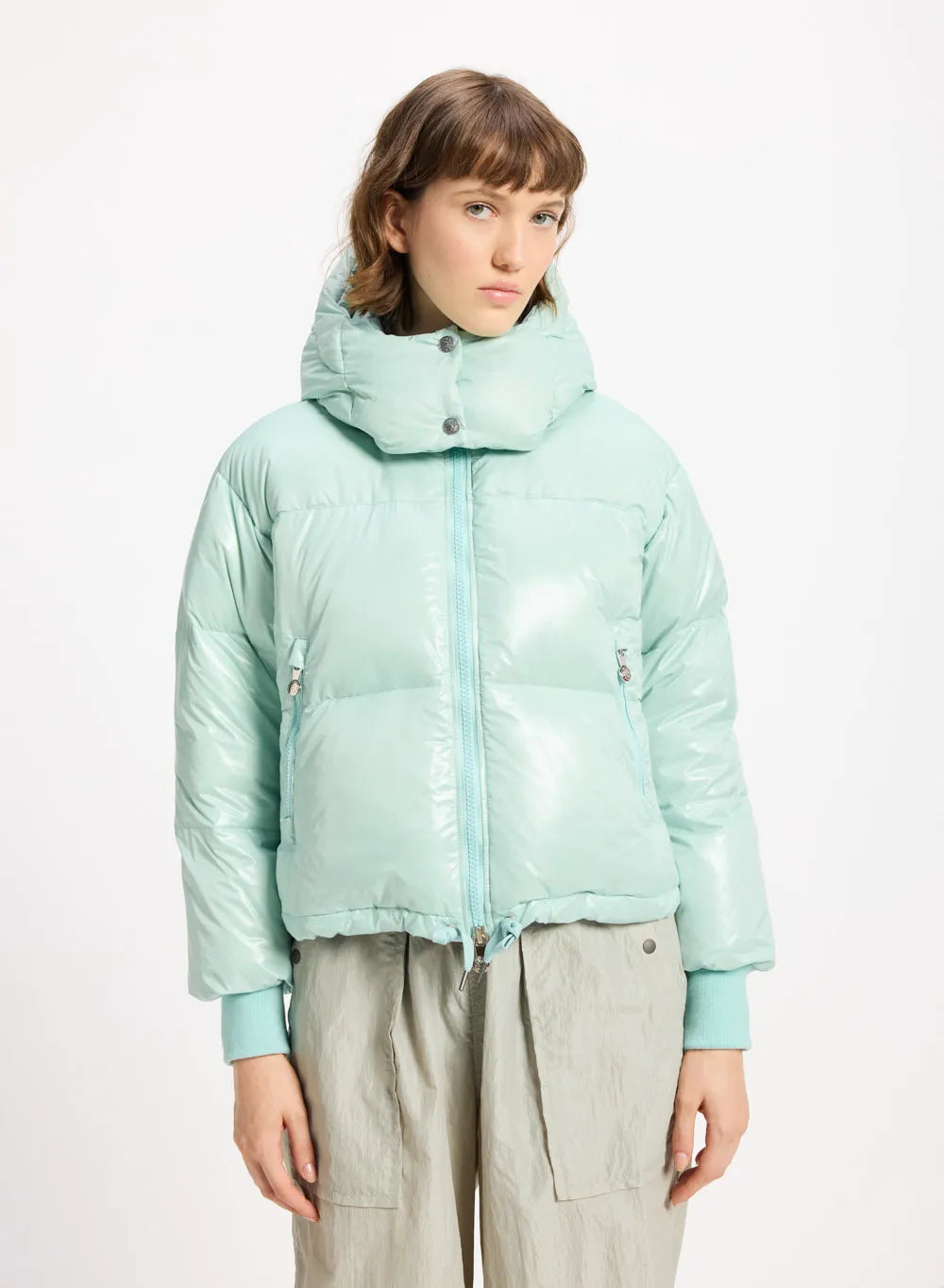 Pyrenex Altic short hooded women's down jacket water green