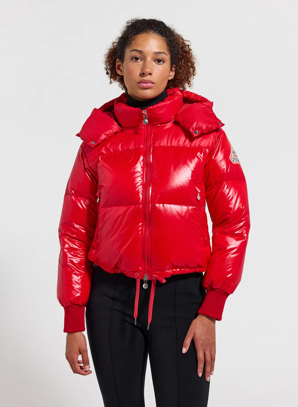 Short hooded women's down jacket Pyrenex Altic red