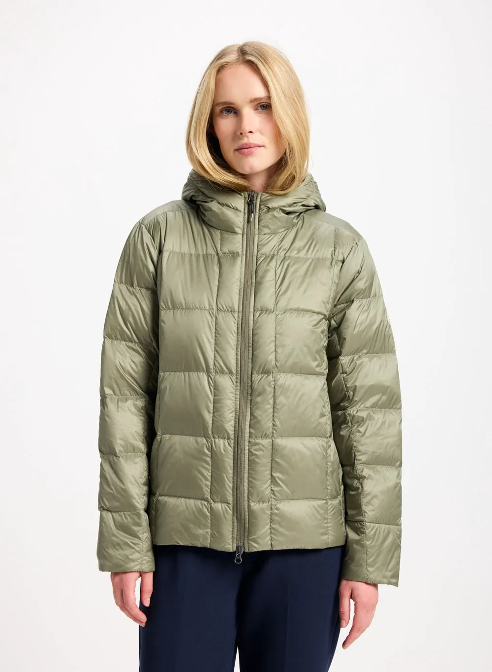 Pyrenex Bassia lightweight hooded women's down jacket khaki