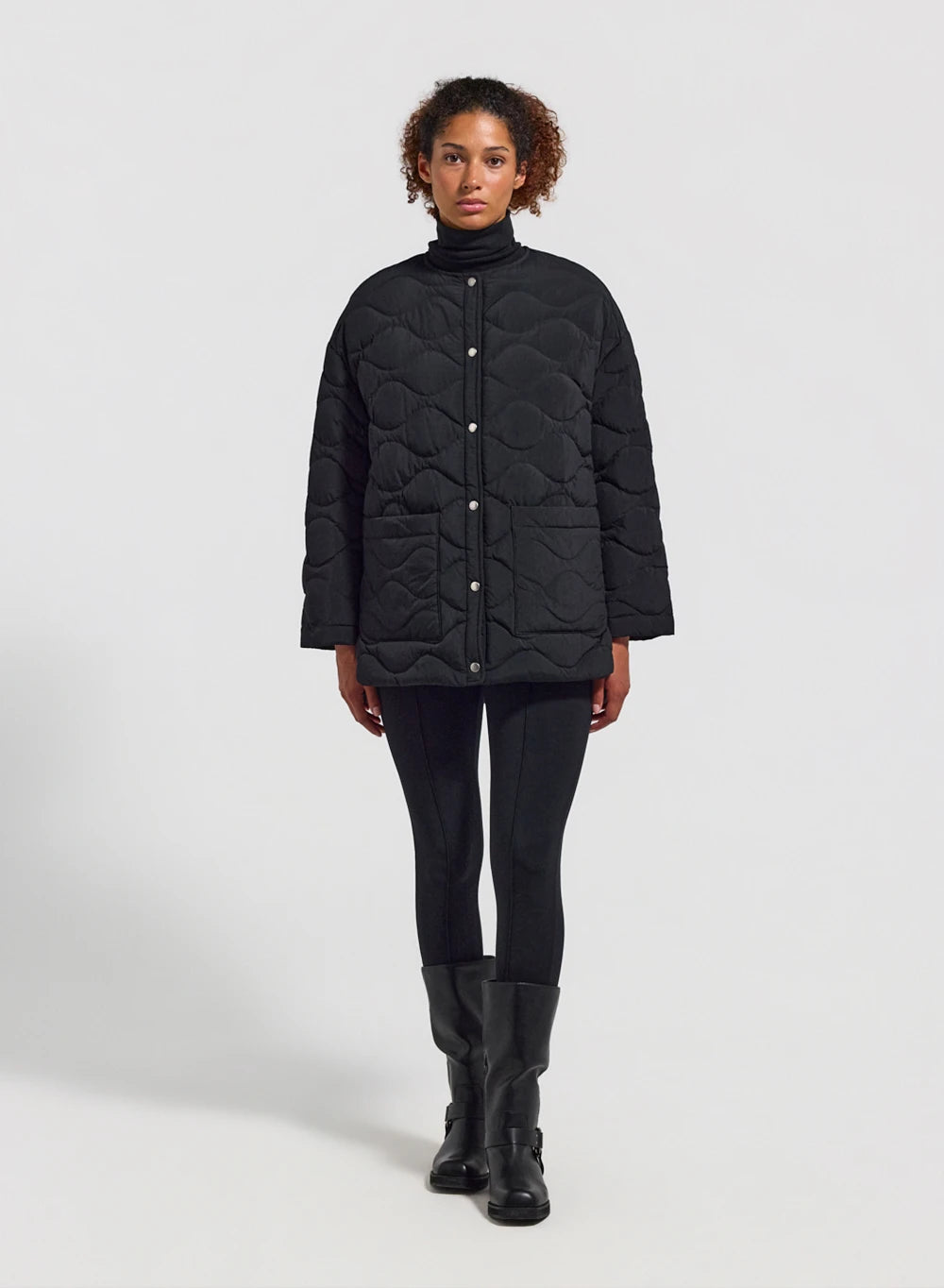 Lightweight down jacket for women Pyrenex Sienna black