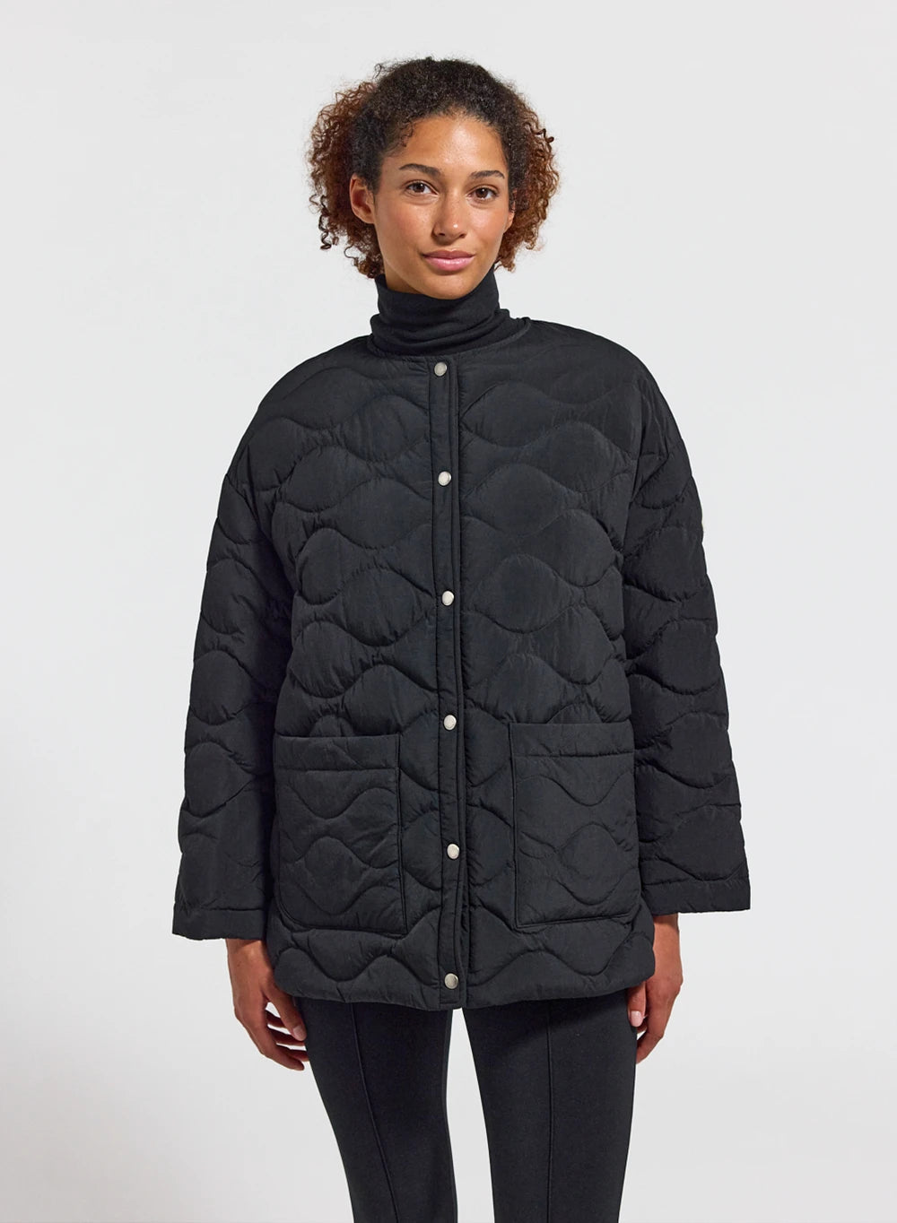 Lightweight down jacket for women Pyrenex Sienna black