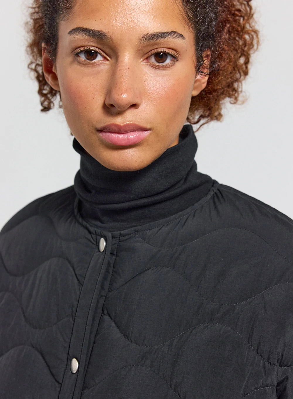 Lightweight down jacket for women Pyrenex Sienna black