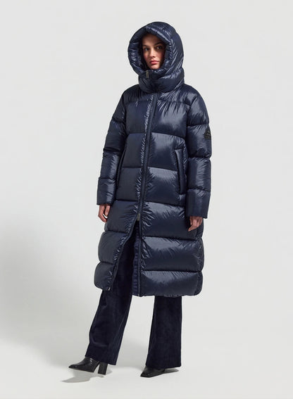 Pyrenex Oriela long down jacket made in Saint-Sever navy blue
