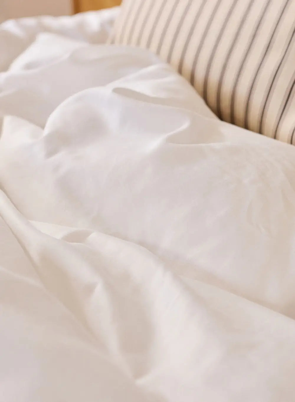 Lily plain white cotton and TENCEL™ Lyocell duvet cover