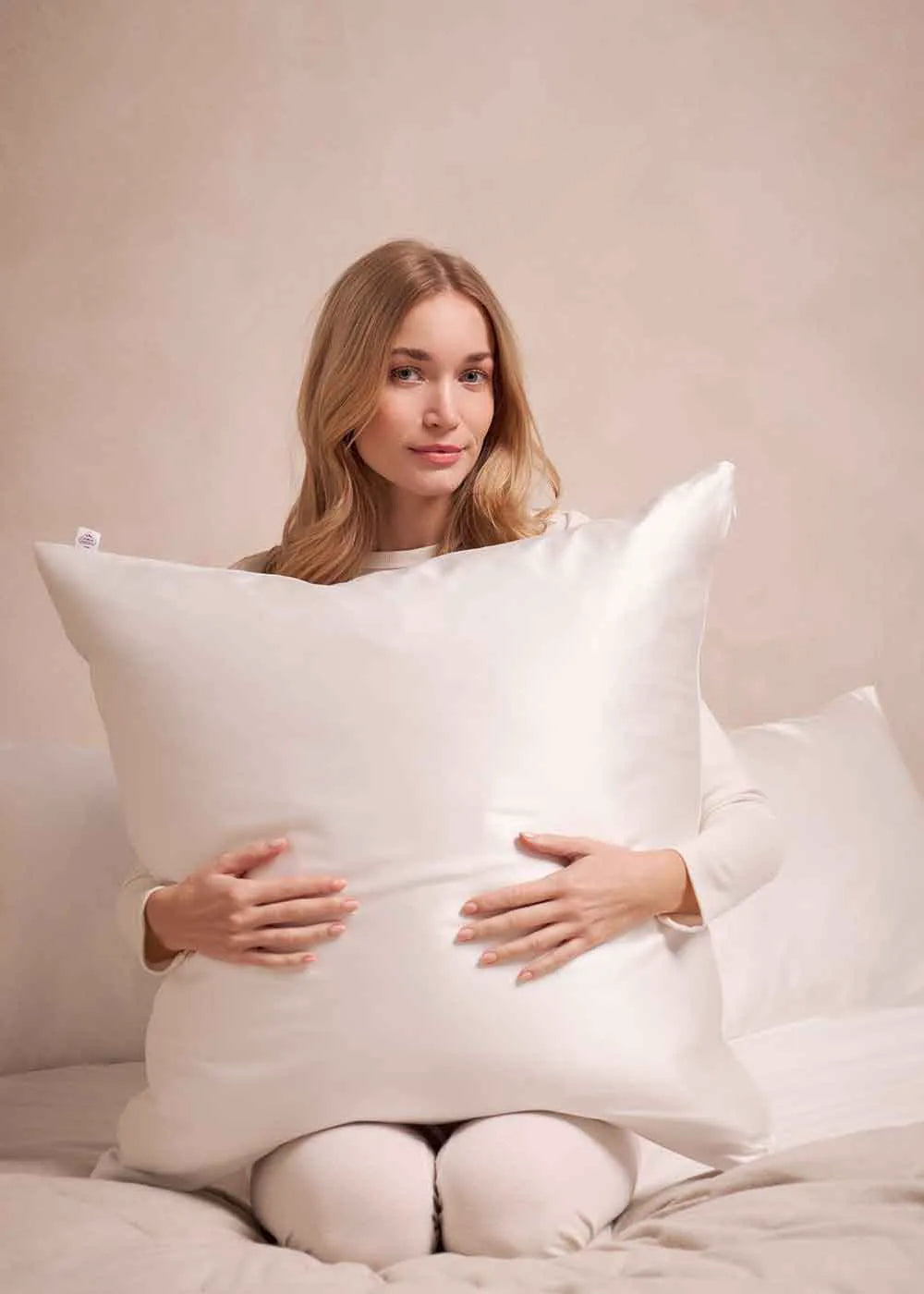 Ivory silk pillowcase