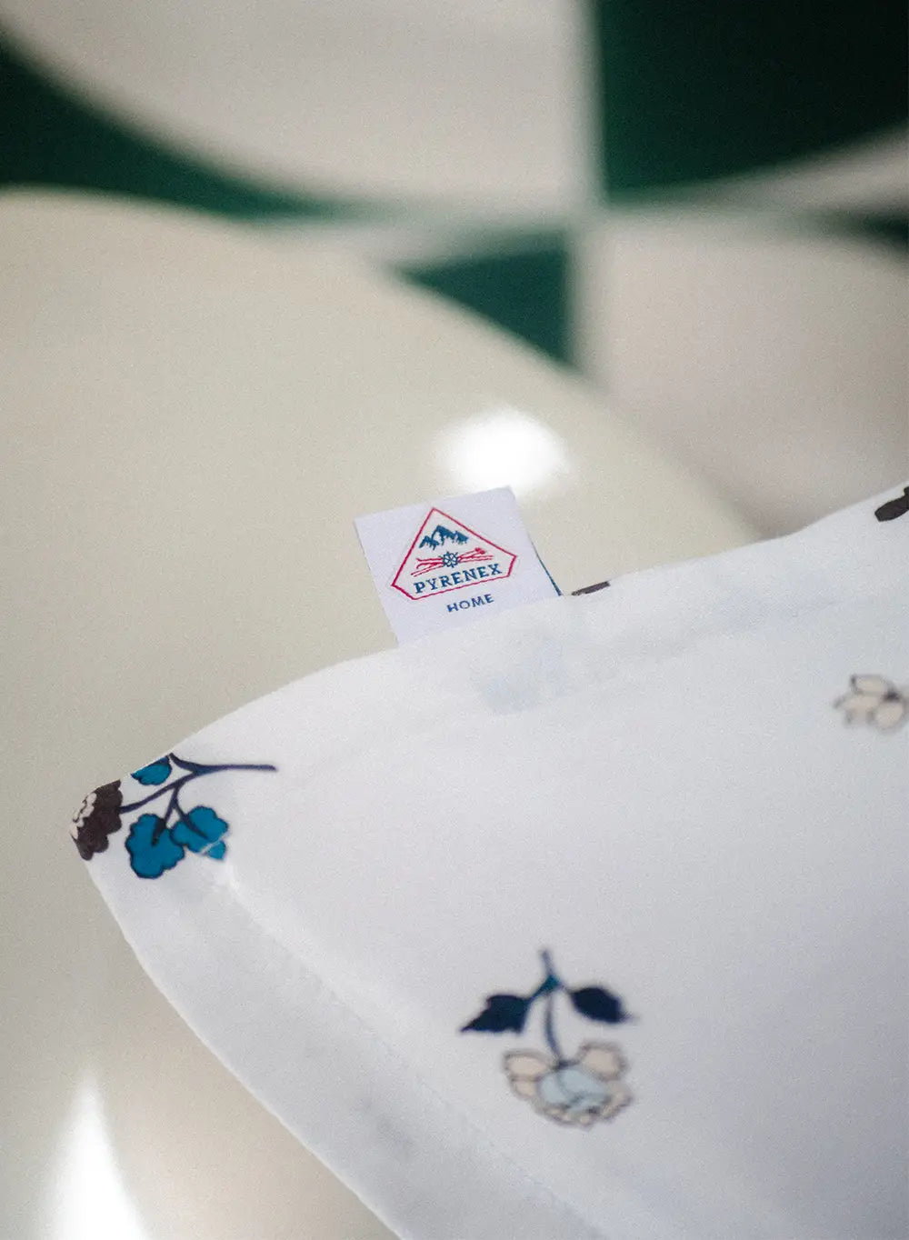 Floral pattern pillowcases x2 in cotton and TENCEL™ Lyocell