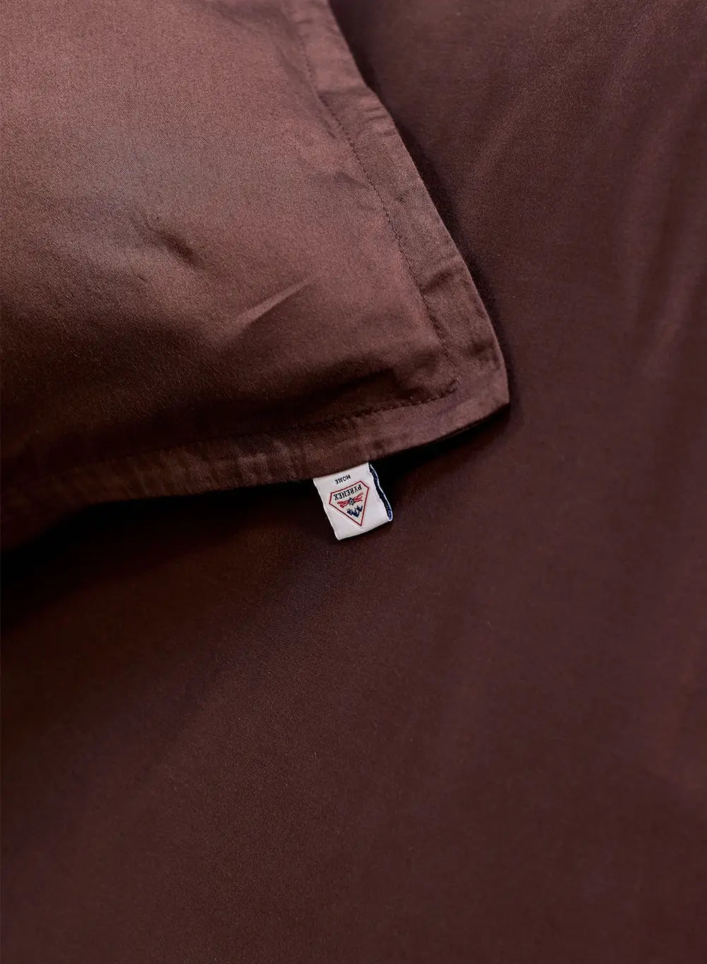 Plain chocolate brown x2 pillowcases in cotton and TENCEL™ Lyocell