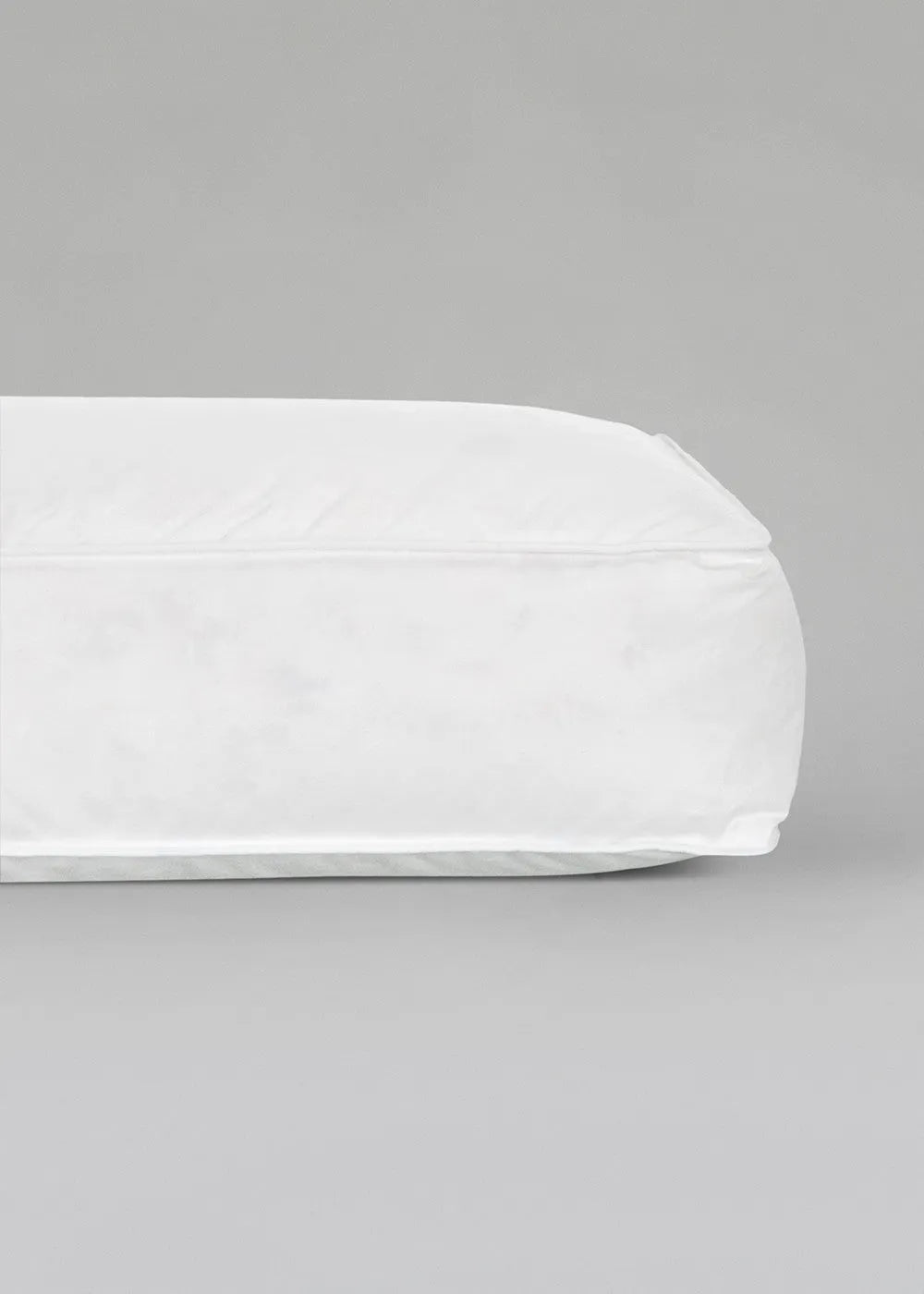 Bréhat Body Cushion