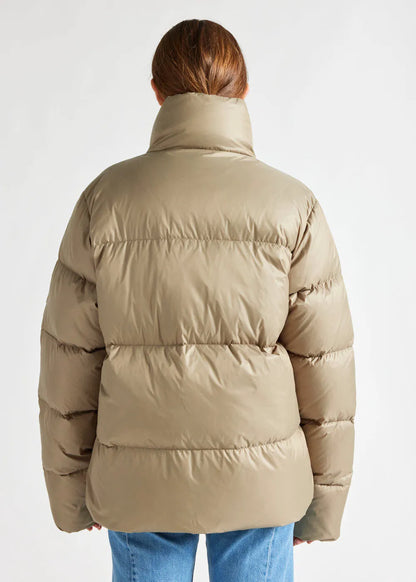 Unisex down jacket Pyrenex Shift in matte fabric Mermaid