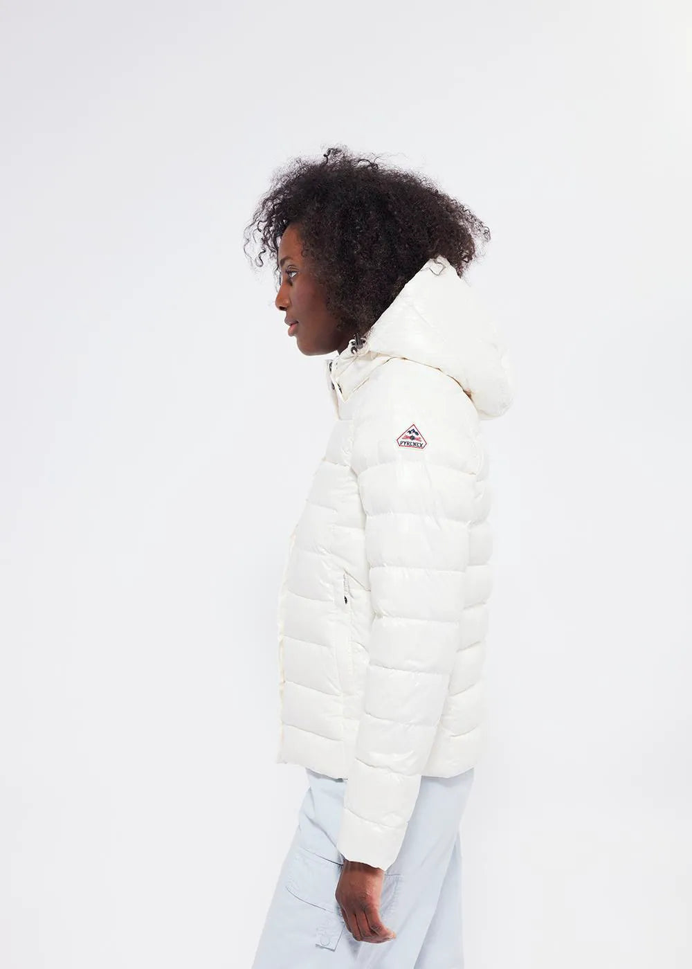 Pyrenex Spoutnic Milk women's shiny down jacket
