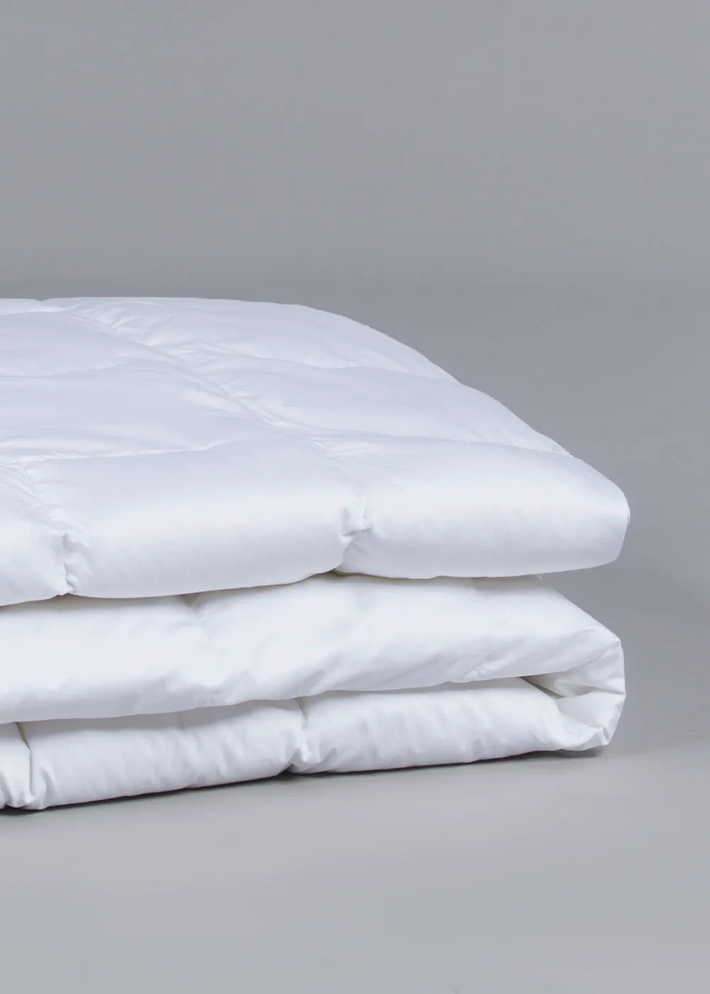 Pack of two lightweight duvets Montreal Duo 200