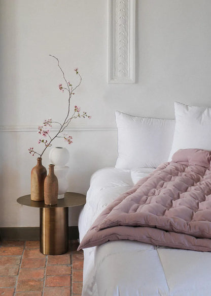 Caresse Rosewood blanket
