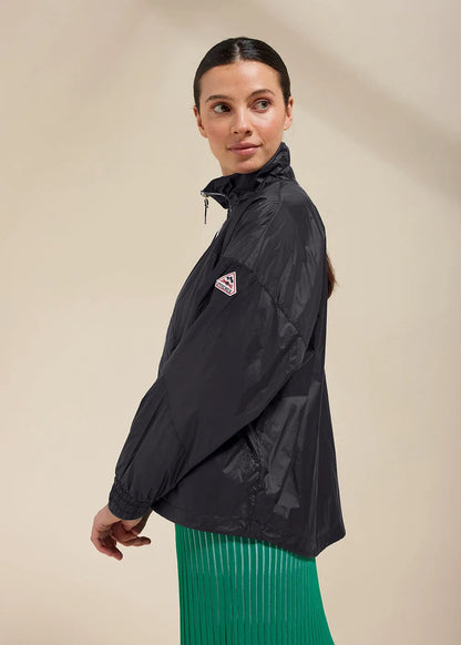 Erine Black Women's Windbreaker
