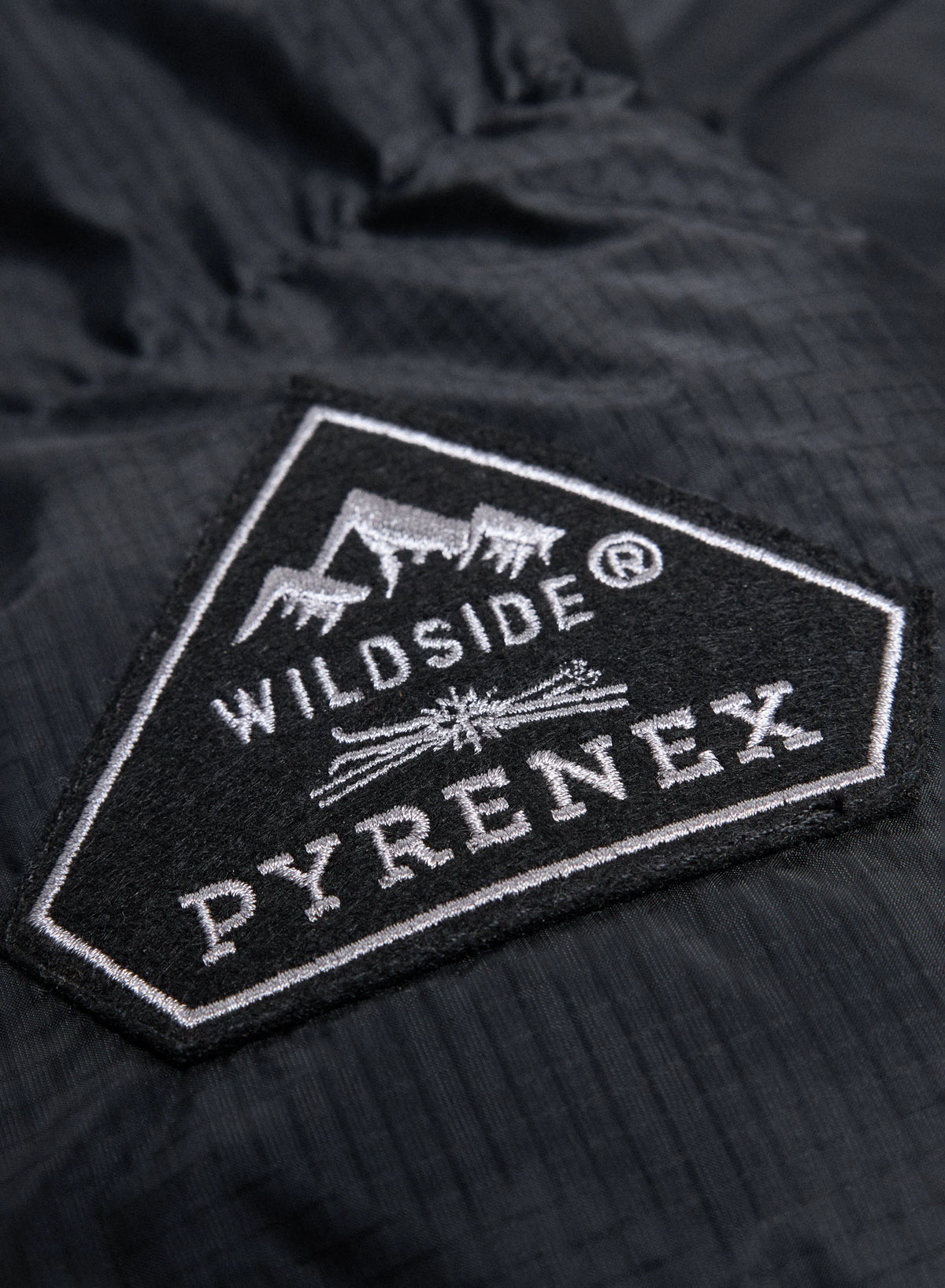 Unisex Shift Hooded Ripstop Pyrenex x Wildside black down jacket